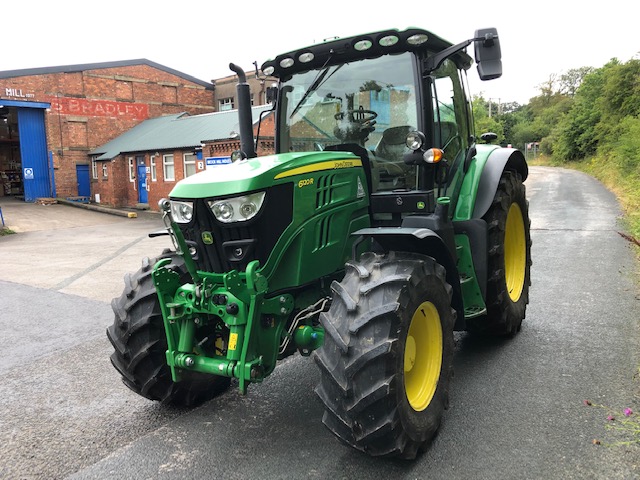 JOHN DEERE 6120R